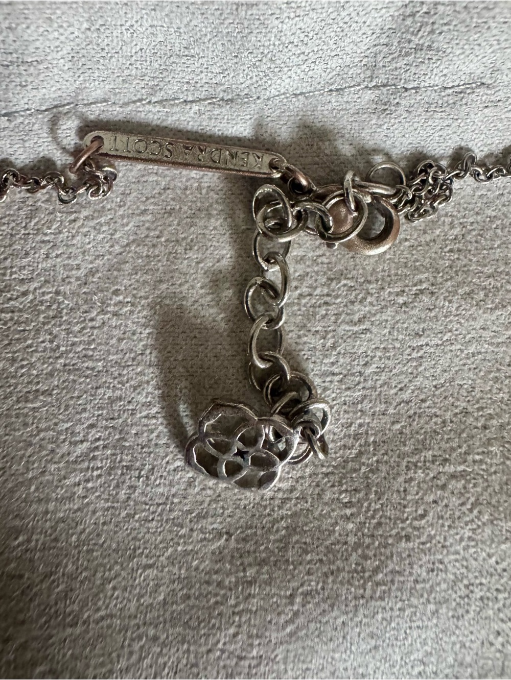 Kendra Scott Silver Filigree Pendant Necklace - Picture 4 of 5